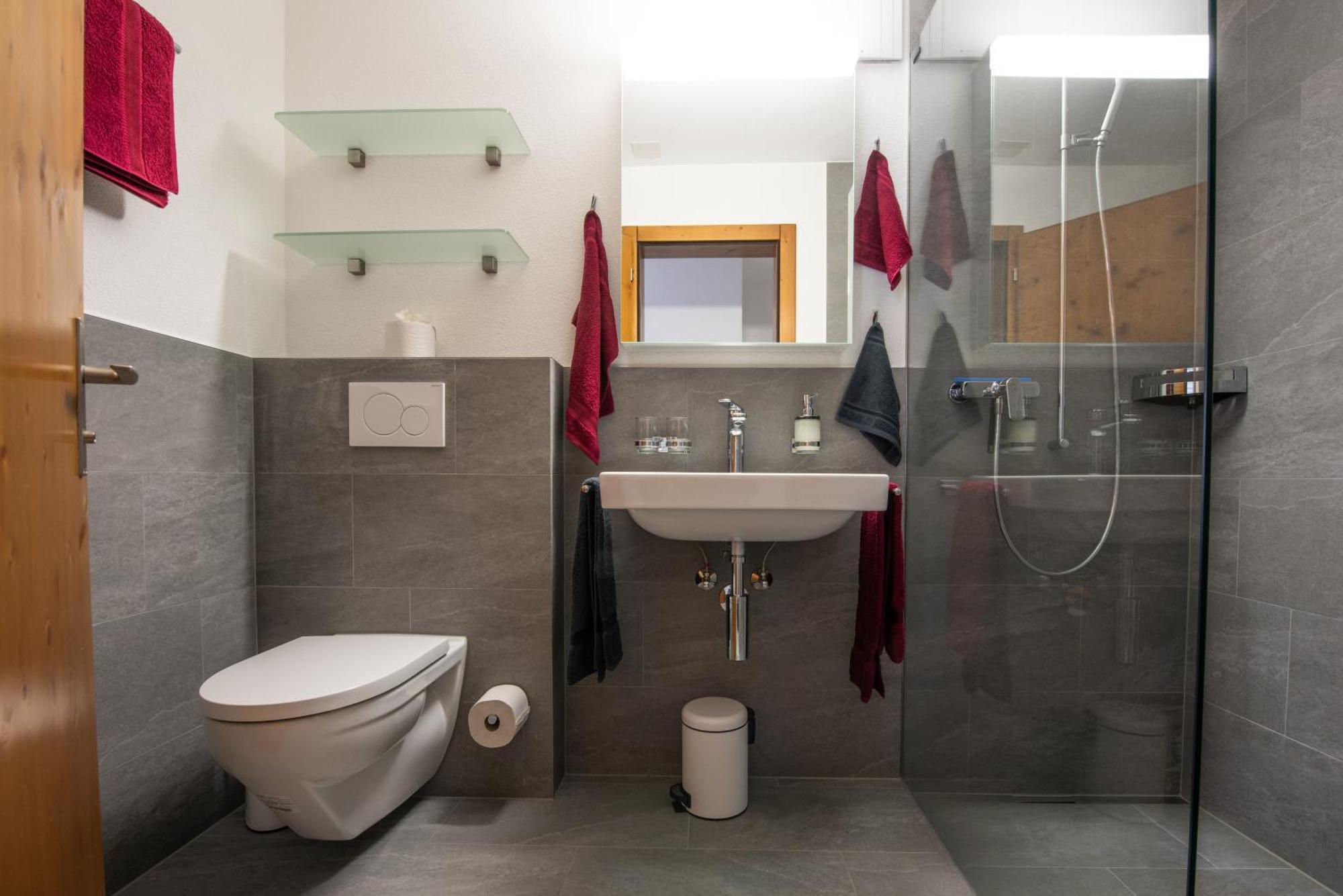Apartment Haus Avalanche Saas-Fee